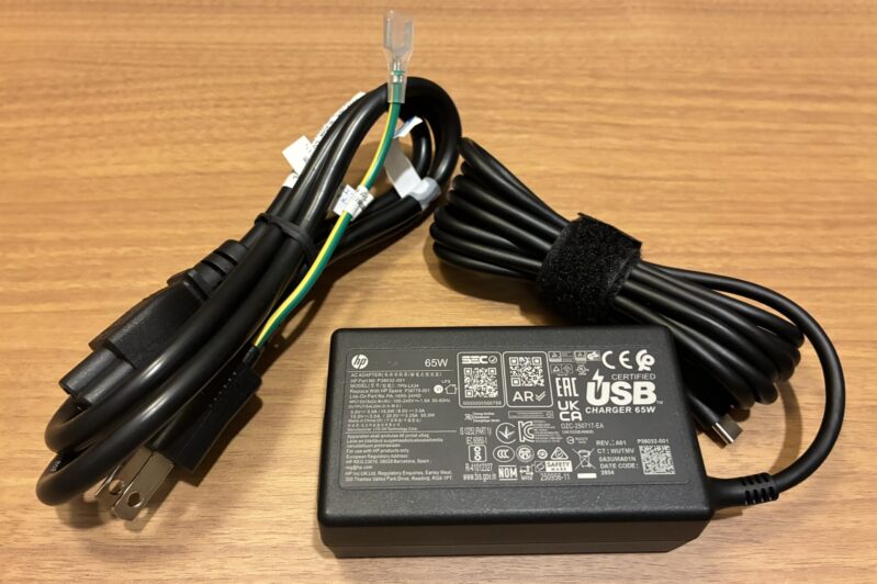 4.■ ProBook(プロブック) 4 G2i に付属のアダプター