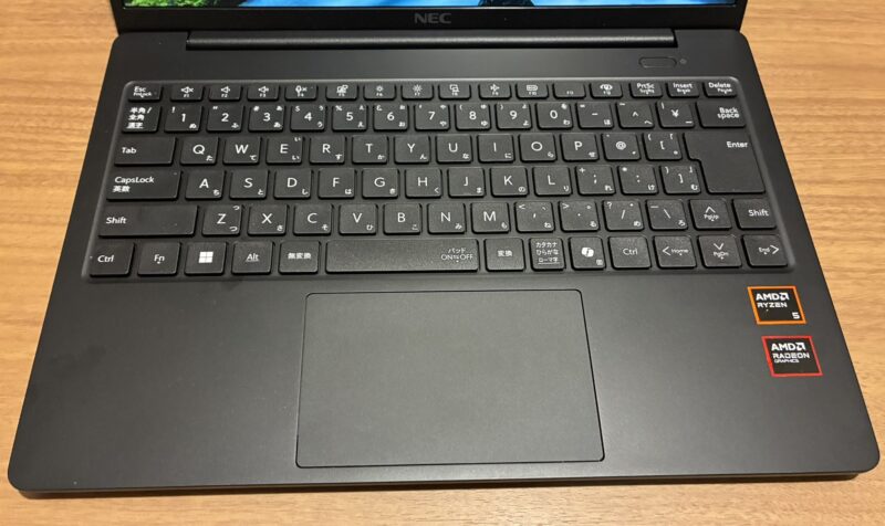 11.■ LAVIE Direct N14 Slimのキーボード