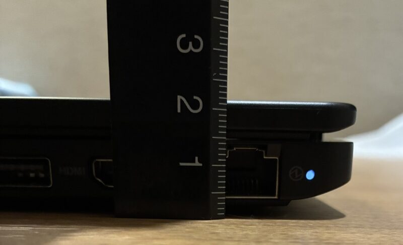 6.■ LAVIE Direct N14 Slim本体の厚さを定規で計測